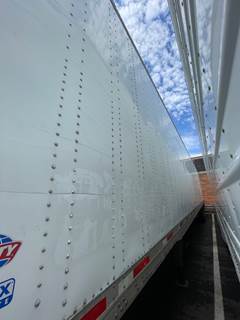 UTILITY 4000DX 53 ft Dry Van Trailer - Swing Door, Air Ride