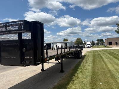 Great Dane 48x102 Flatbed Trailer - Air Ride