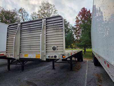 UTILITY 28x102 Flatbed Trailer - Air Ride
