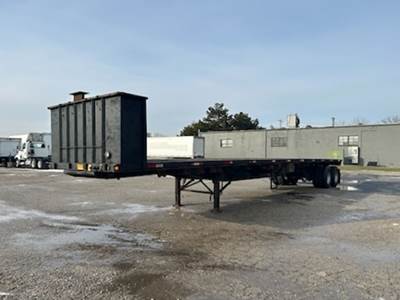 UTILITY FS2CHS 45x102 Single Axle Flatbed Trailer - Air Ride
