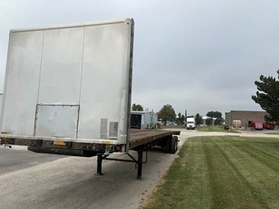 UTILITY FS2CHS 28x102 Single Axle Flatbed Trailer - Air Ride