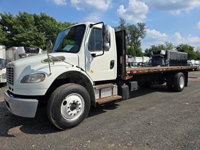 Freightliner M2 106 24 ft Flatbed Truck - 270HP, 6 Speed Automatic