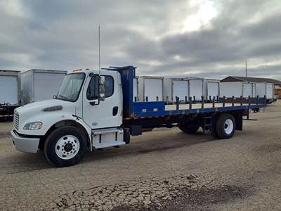 Freightliner M2 106 26 ft Flatbed Truck - 240HP, 6 Speed Automatic
