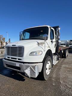 Freightliner M2 106 Tandem Axle 23 ft Flatbed Truck - 350HP, 6 Speed Automatic