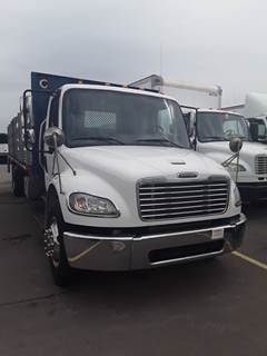 Freightliner M2 106 24 ft Flatbed Truck - 280HP, 6 Speed Automatic, Liftgate