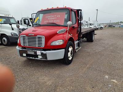 Freightliner M2 106 24 ft Flatbed Truck - 240HP, 9 Speed Automatic