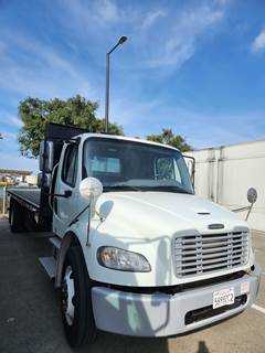 Freightliner M2 106 24 ft Flatbed Truck - 240HP, 6 Speed Manual