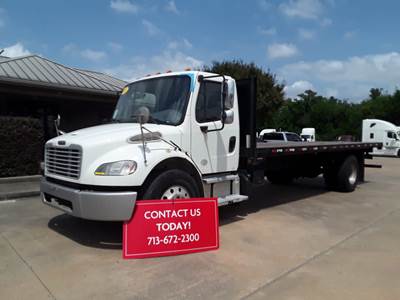 Freightliner M2 106 24 ft Flatbed Truck - 240HP, 7 Speed Automatic