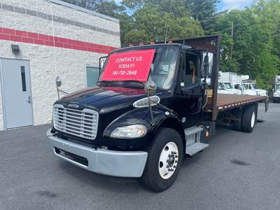 Freightliner M2 106 22 ft Flatbed Truck - 240HP, 6 Speed Automatic, Liftgate