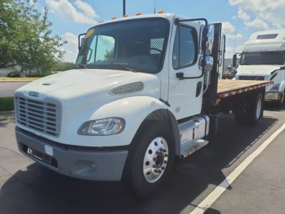 Freightliner M2 106 18 ft Flatbed Truck - 240HP, 6 Speed Automatic