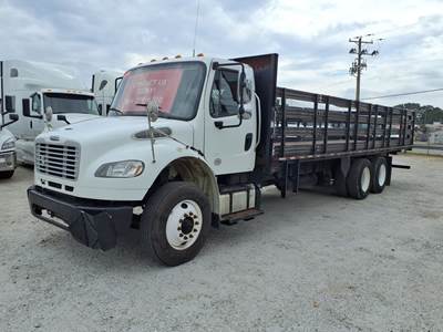 Freightliner M2 106 Tandem Axle 28 ft Flatbed Truck - 10 Speed Manual