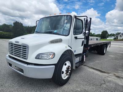 Freightliner M2 106 26 ft Flatbed Truck - 240HP, 6 Speed Automatic, Liftgate