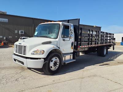 Freightliner M2 106 26 ft Flatbed Truck - 9 Speed Automatic, Liftgate
