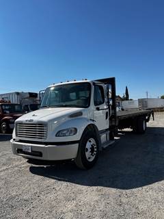 Freightliner M2 106 24 ft Flatbed Truck - 240HP, 6 Speed Automatic, Liftgate