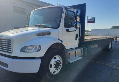 Freightliner M2 106 26 ft Flatbed Truck - 300HP, 6 Speed Automatic, Liftgate