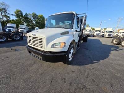 Freightliner M2 106 26 ft Flatbed Truck - 240HP, 5 Speed Automatic, Liftgate
