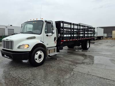 Freightliner M2 106 26 ft Flatbed Truck - 280HP, 6 Speed Automatic