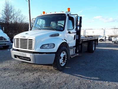 Freightliner M2 106 16 ft Flatbed Truck - 240HP, 9 Speed Automatic