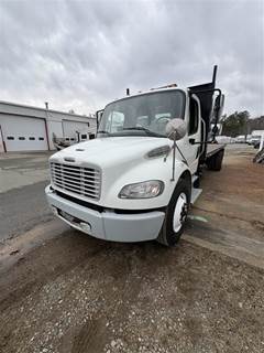 Freightliner M2 106 26 ft Flatbed Truck - 240HP, 6 Speed Automatic
