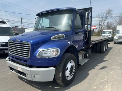 Freightliner M2 106 Tandem Axle 26 ft Flatbed Truck - 270HP, 6 Speed Automatic