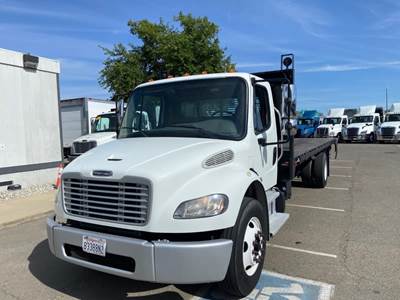 Freightliner M2 106 24 ft Flatbed Truck - 240HP, 6 Speed Automatic, Liftgate
