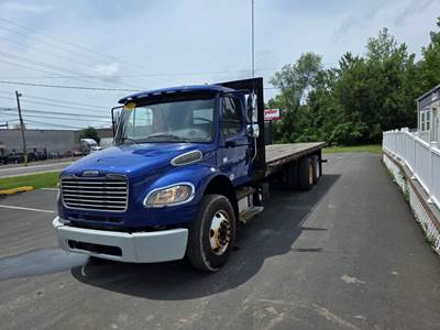 Freightliner M2 106 Tandem Axle 26 ft Flatbed Truck - 270HP, 6 Speed Automatic