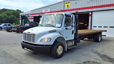 Freightliner M2 106 24 ft Flatbed Truck - 230HP, 6 Speed Automatic