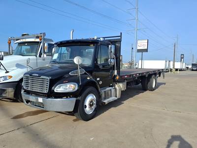 Freightliner M2 106 24 ft Flatbed Truck - 260HP, 6 Speed Automatic, Liftgate
