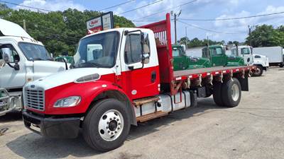 Freightliner M2 106 Flatbed Truck - 280HP, 9 Speed Automatic