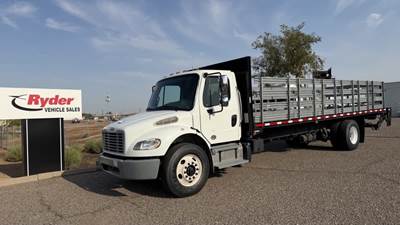 Freightliner M2 106 26 ft Flatbed Truck - 240HP, 5 Speed Automatic, Liftgate