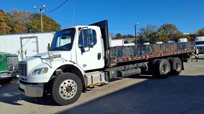 Freightliner M2 106 Tandem Axle 24 ft Flatbed Truck - 330HP, 10 Speed Manual, Liftgate