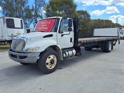 International 4300 Flatbed Truck - 240HP, 6 Speed Automatic, Liftgate