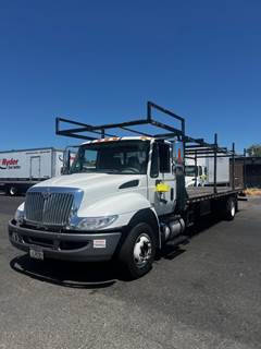 International 4300LP 24 ft Flatbed Truck - 200HP, 5 Speed Automatic