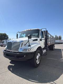 International MV607 26 ft Flatbed Truck - 240HP, 6 Speed Automatic