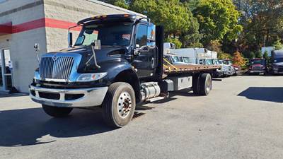 International MV607 24 ft Flatbed Truck - 240HP, 6 Speed Automatic