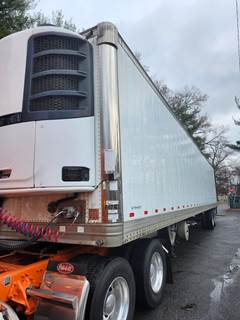 Hyundai 53 ft Reefer Trailer - Single Axle, Roll up Door, Liftgate