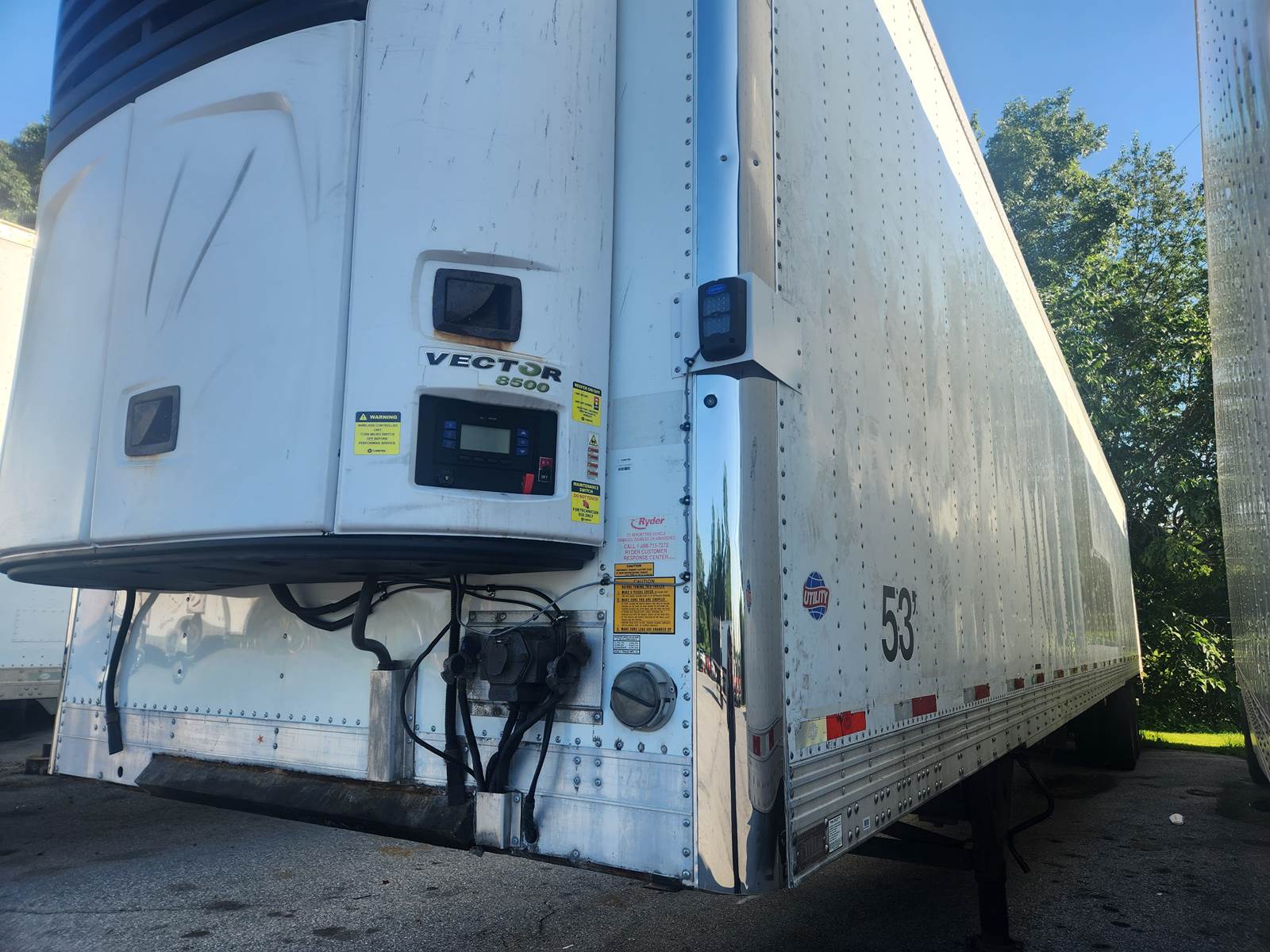 2014 UTILITY 53 ft Reefer Trailer Roll up Door, Carrier For Sale