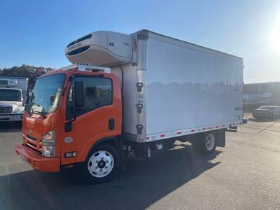 Chevrolet 4500XD 16 ft Refrigerated Truck - 215HP, 6 Speed Automatic