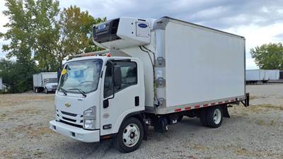 Chevrolet 4500XD 16 ft Refrigerated Truck - 215HP, 6 Speed Automatic, Liftgate