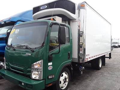 Chevrolet 4500XD 18 ft Refrigerated Truck - 215HP, 6 Speed Automatic