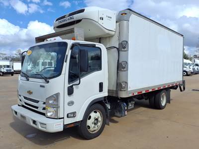 Chevrolet 4500XD 16 ft Refrigerated Truck - 215HP, 6 Speed Automatic, Liftgate