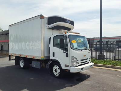 Chevrolet 4500XD 14 ft Refrigerated Truck - 215HP, 6 Speed Automatic