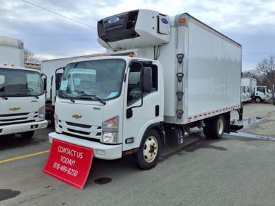 Chevrolet 4500XD 16 ft Refrigerated Truck - 215HP, 6 Speed Automatic, Liftgate