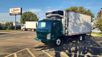 Chevrolet 4500XD 18 ft Refrigerated Truck - 215HP, 6 Speed Automatic