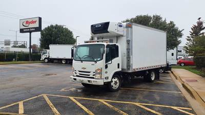 Chevrolet 4500XD 16 ft Refrigerated Truck - 215HP, 6 Speed Automatic, Liftgate