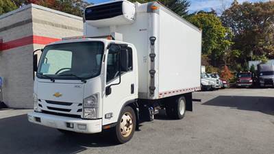 Chevrolet 4500XD 14 ft Refrigerated Truck - 215HP, 6 Speed Automatic
