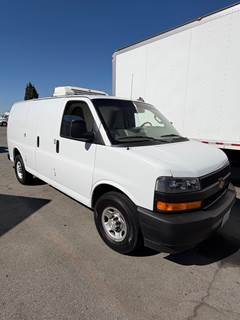 Chevrolet C3500 Refrigerated Truck - 242HP, 6 Speed Automatic