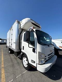 Chevrolet LCF5500HD 16 ft Refrigerated Truck - 215HP, 6 Speed Automatic, Liftgate