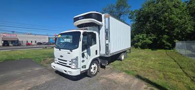 Chevrolet LCF5500HD 16 ft Refrigerated Truck - 215HP, 6 Speed Automatic