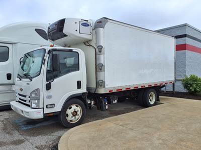 Chevrolet LCF5500XD 16 ft Refrigerated Truck - 215HP, 6 Speed Automatic